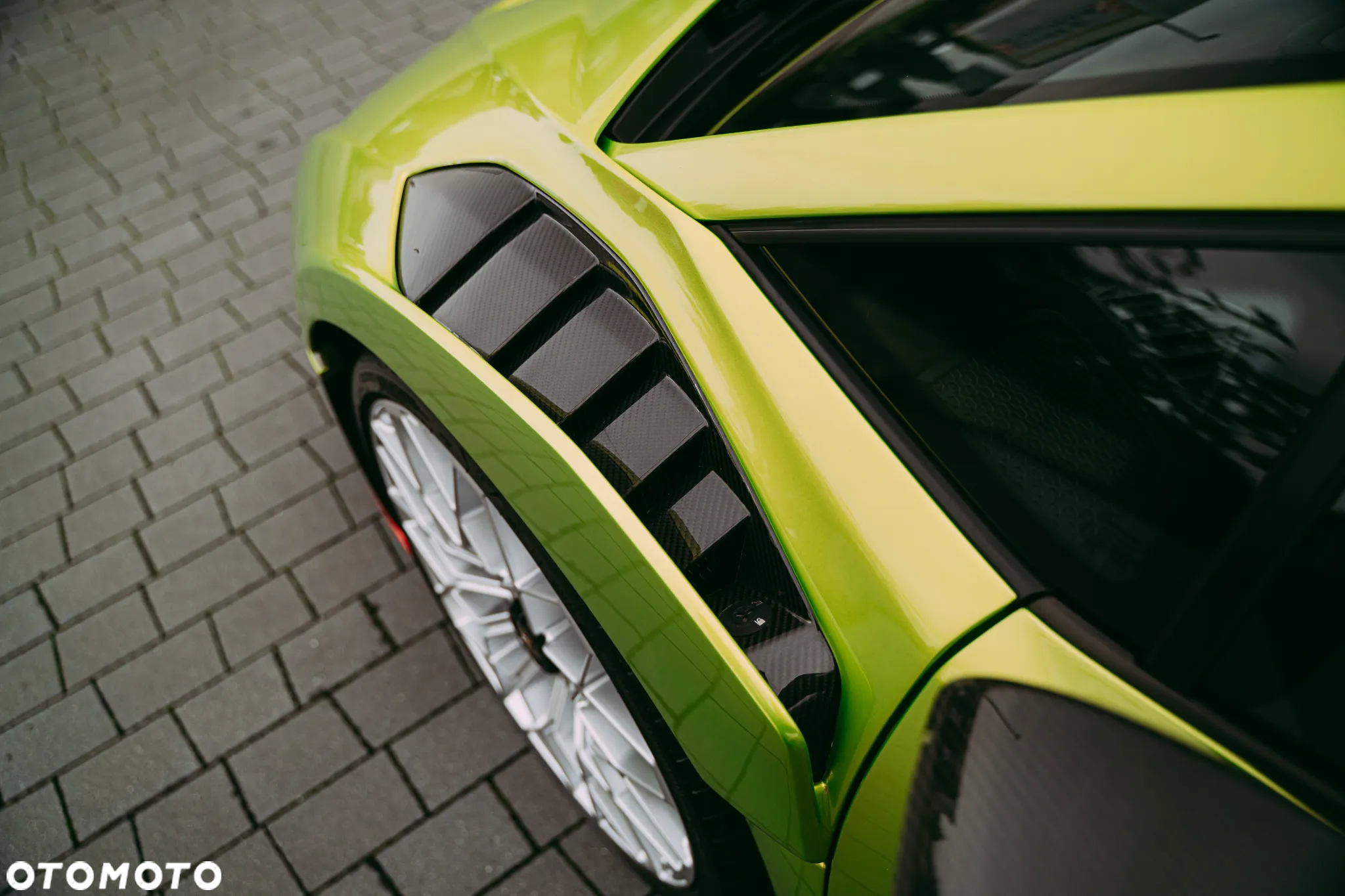 Lamborghini Huracan - 12