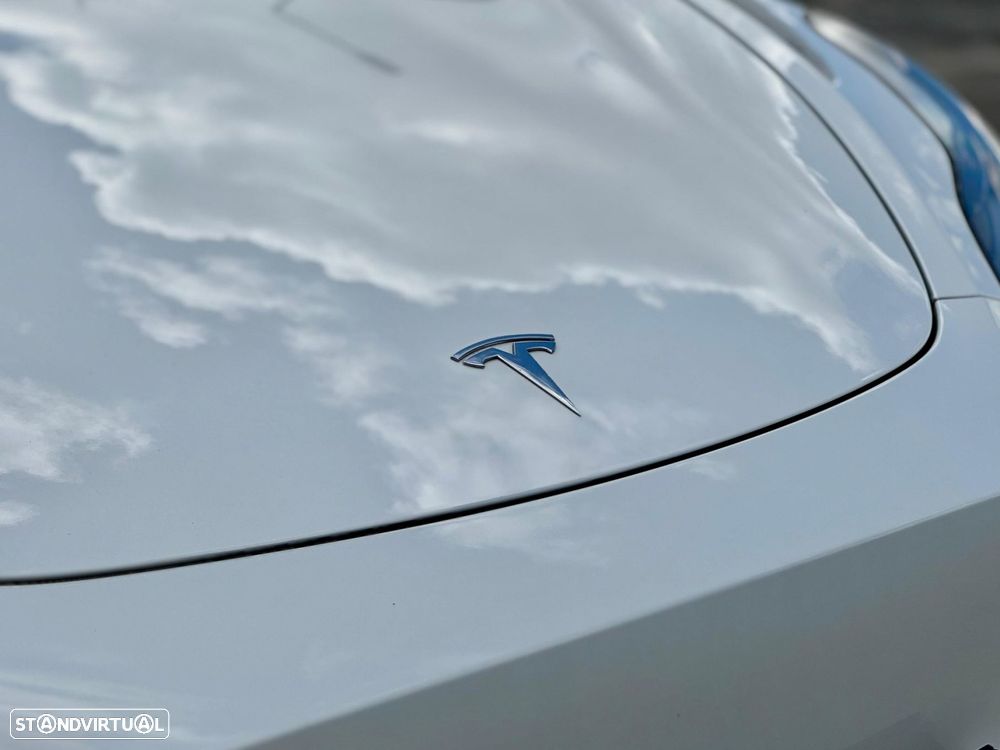 Tesla Model Y RWD - 12