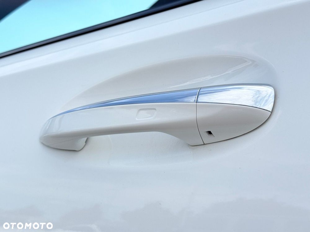 Mercedes-Benz Klasa A 200 d Progressive 8G-DCT - 12