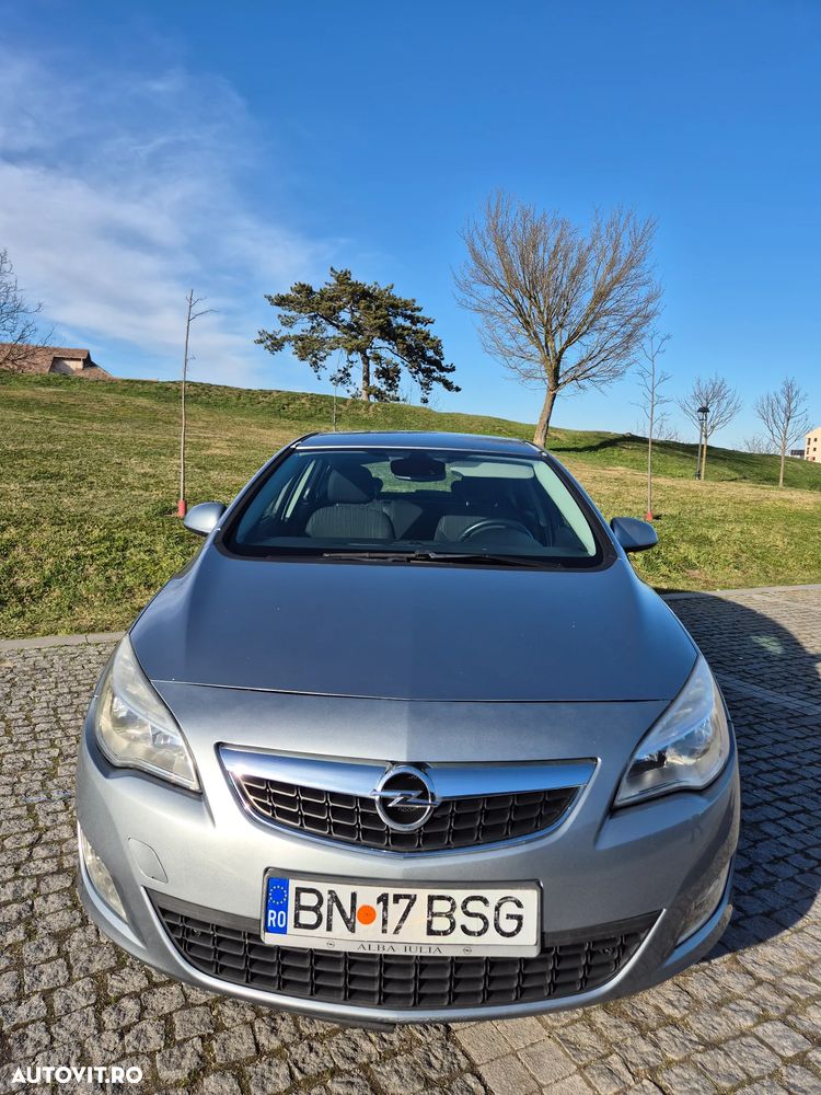 Opel Astra 1.7 CDTI Enjoy - 6