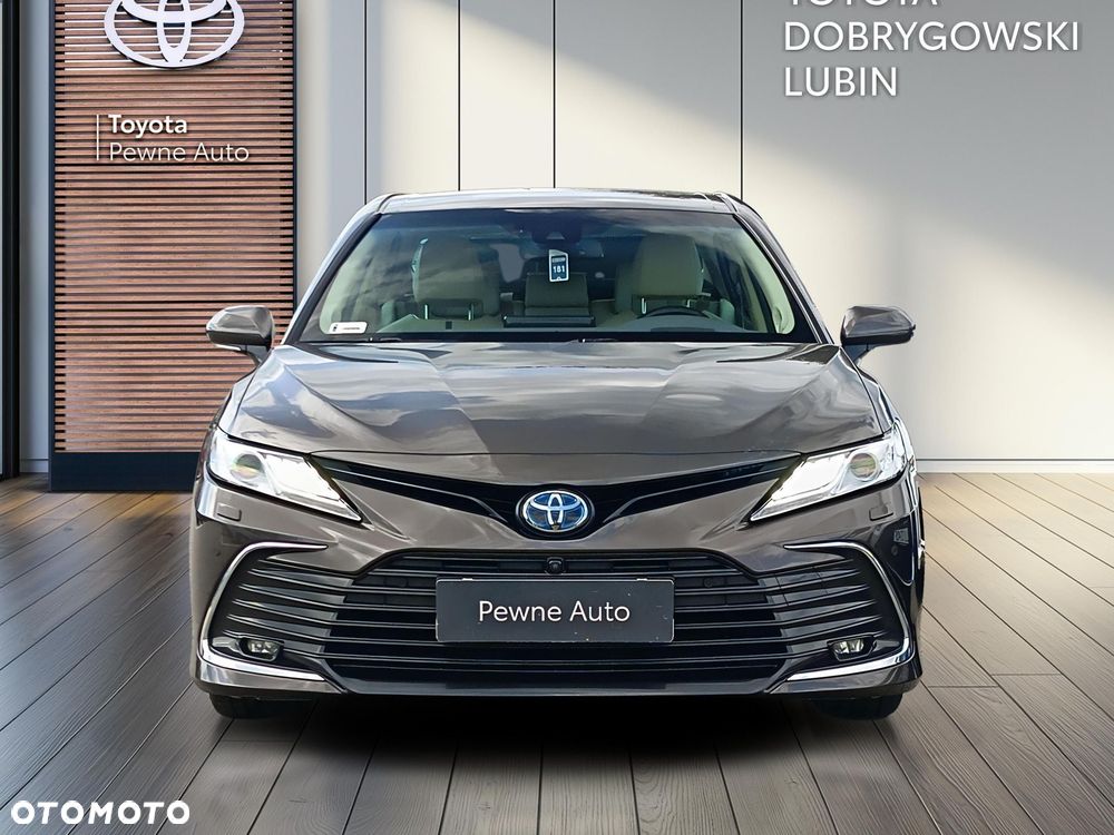 Toyota Camry 2.5 Hybrid Executive CVT - 8