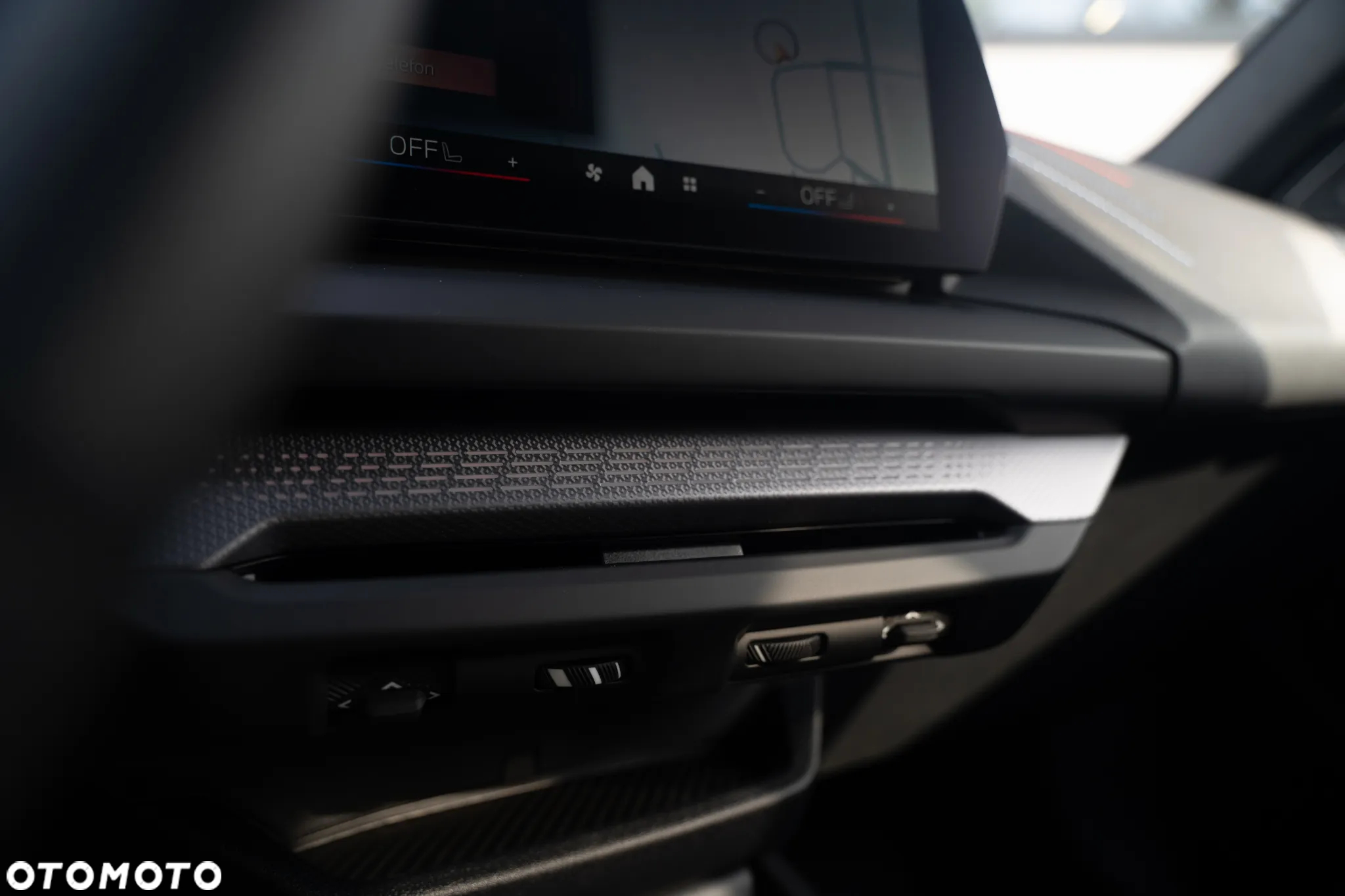 BMW Seria 2 220i - 25