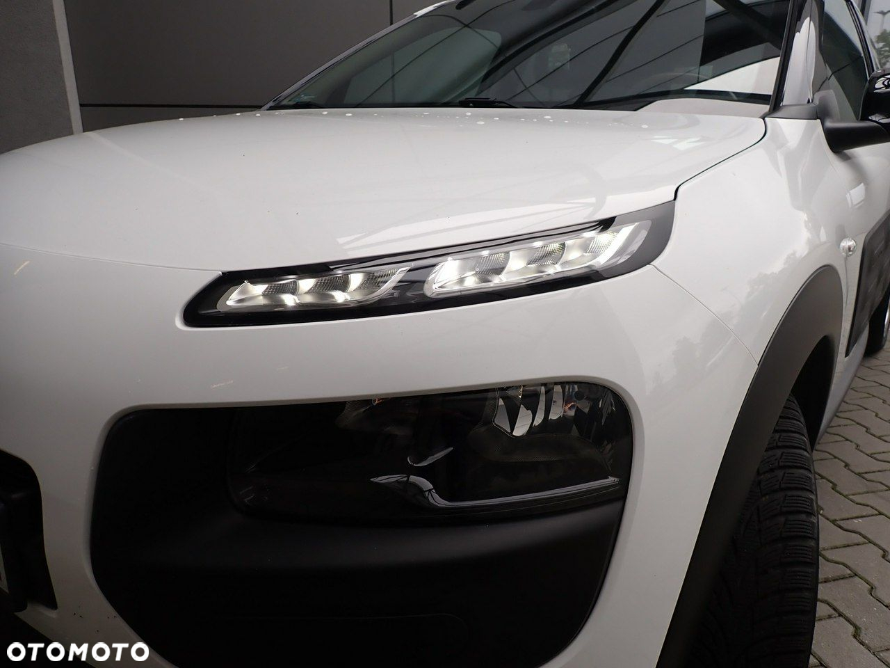 Citroën C4 Cactus - 14