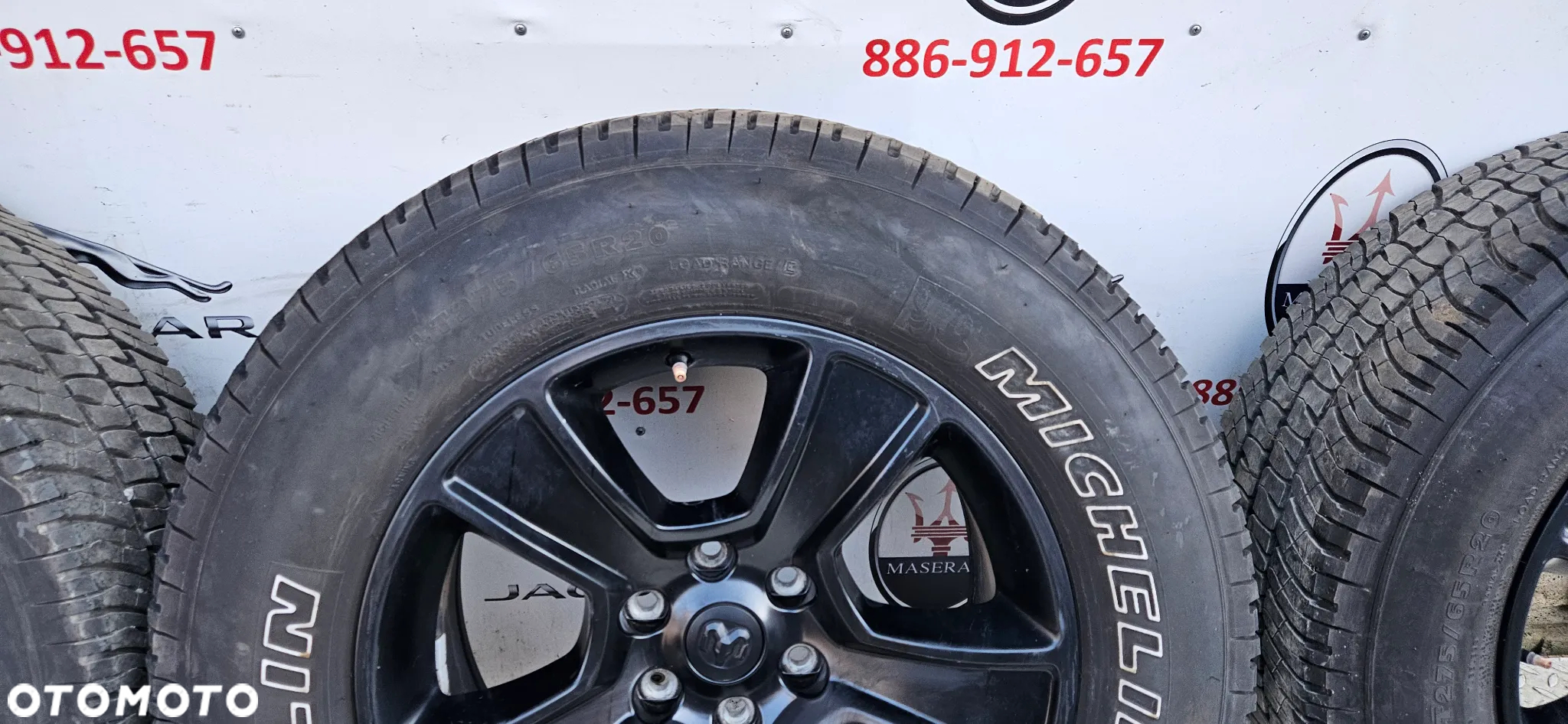 RAM 1500 V 5 2019-  Felgi aluminiowe Komplet felg Alufelgi 275/65/20 R20 20 Cali Felga 5YD55TRMAA 6x139.7 Opona bardzo ładna DOT 34/23 michelin - 12