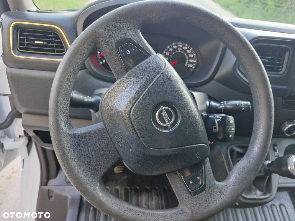 Opel Movano - 16