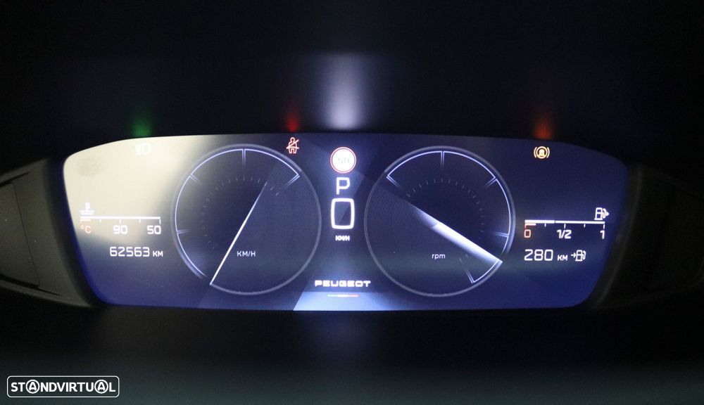 Peugeot 308 1.5 BlueHDi Allure Pack EAT8 — fotografia 13