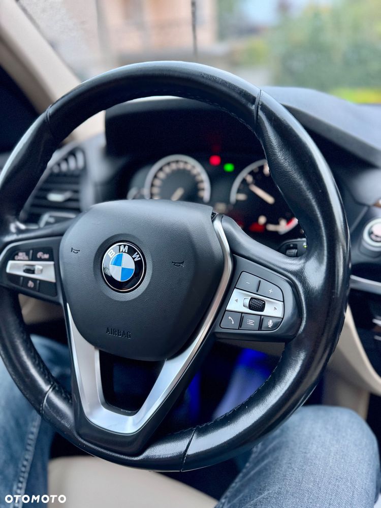 BMW X3 sDrive18d Advantage - 31