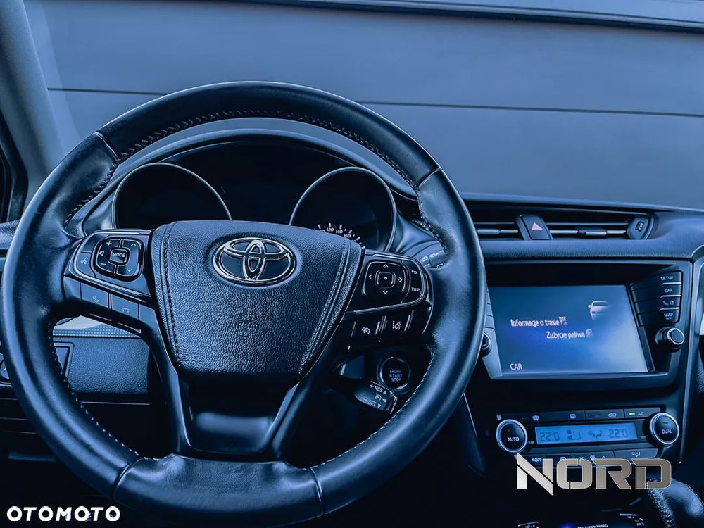Toyota Avensis 1.8 Premium MS - 14