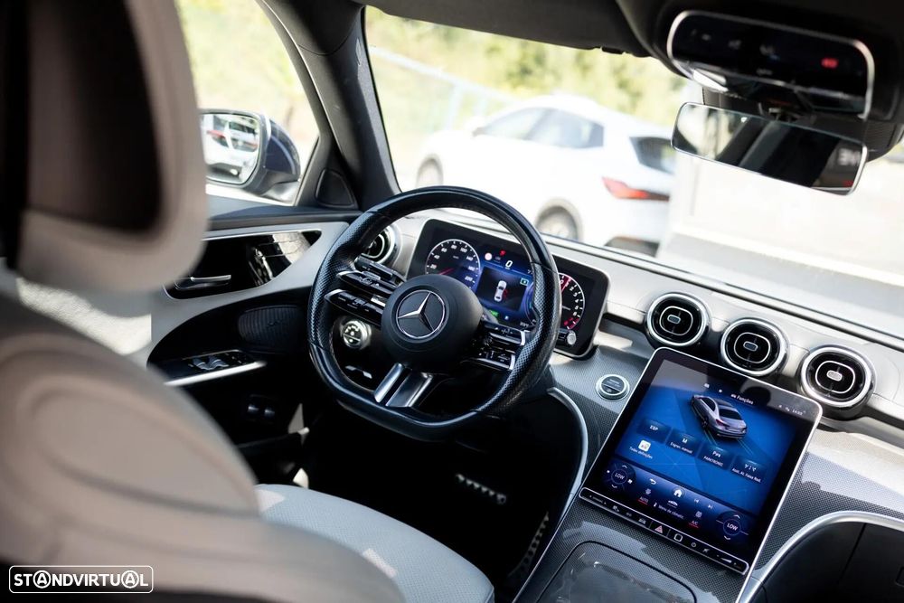 Mercedes-Benz C 300 e AMG Line - 3