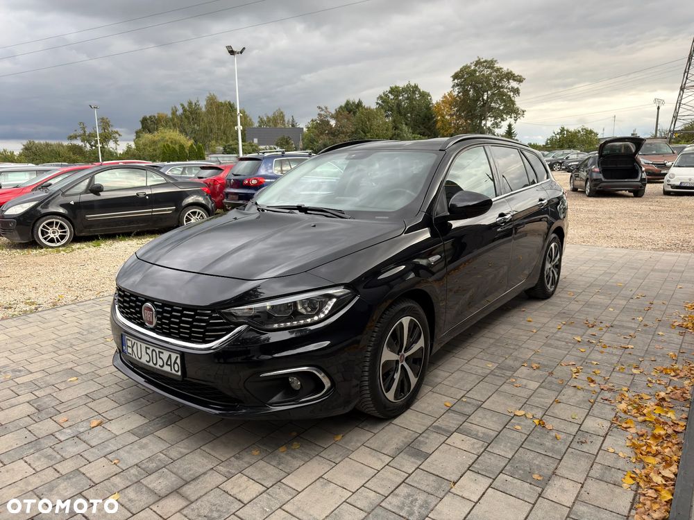 Fiat Tipo 1.6 MultiJet 16v Sport - 19