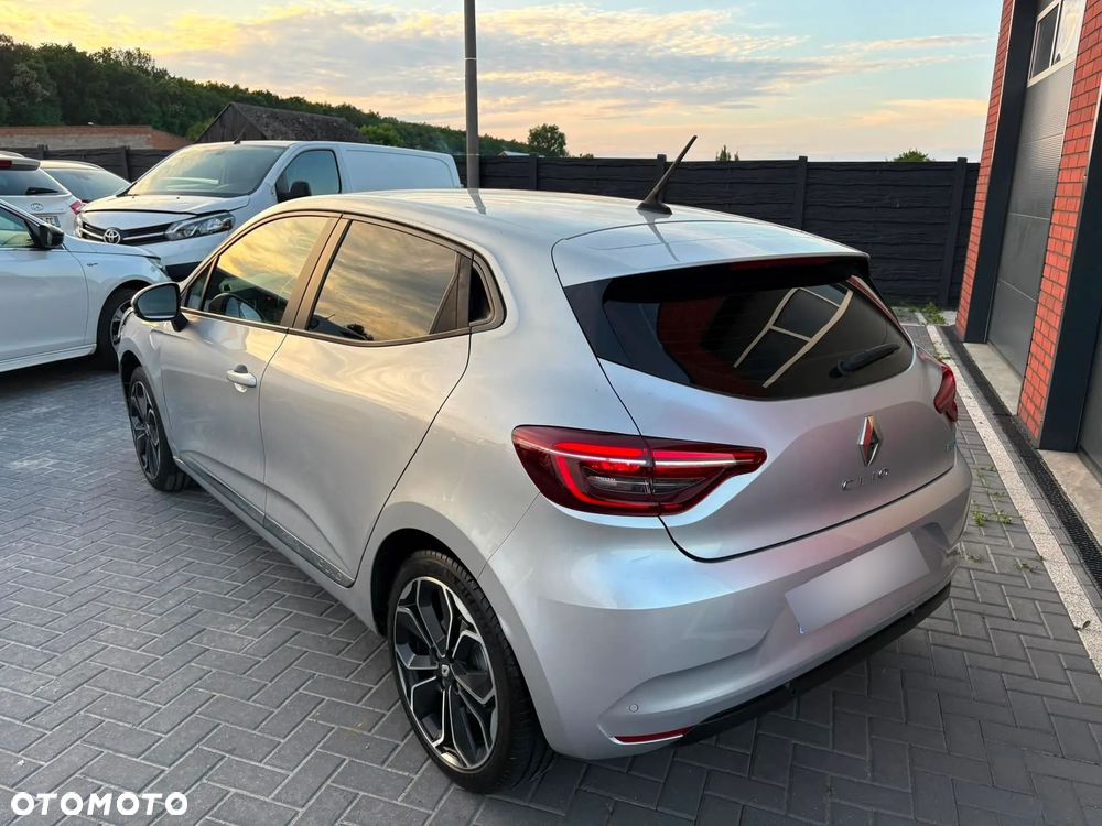 Renault Clio E-TECH 140 INTENS - 4