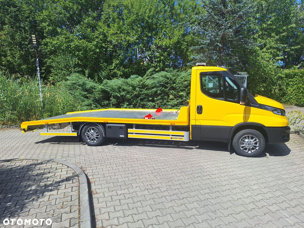 Iveco DAILY 35S21A8P - 8