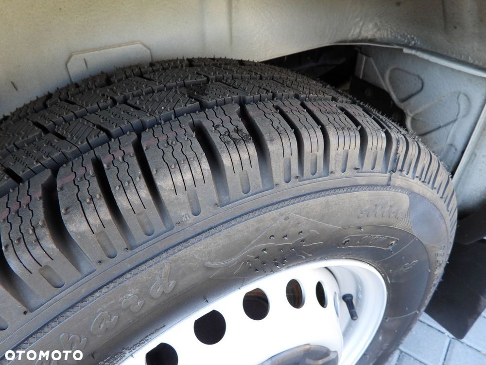 Iveco DAILY 35S16 FURGON CHŁODNIA  -5*C FUNKCJA GRZANIA KLIMATYZACJA  160KM - 24