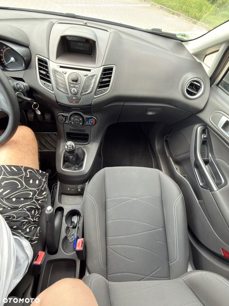 Ford Fiesta 1.25 Champions Edition - 25