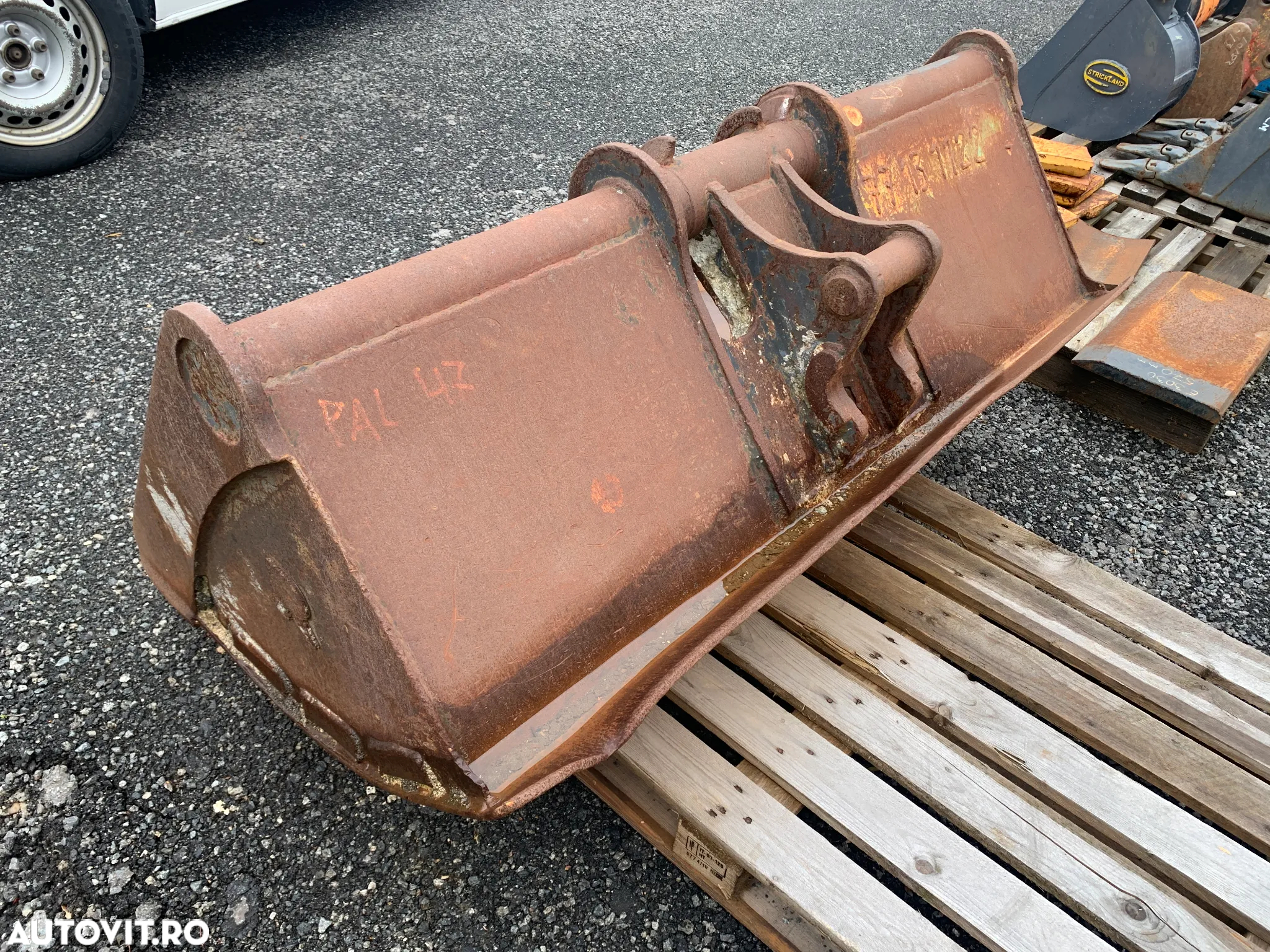 Cupa Taluz Sistem Retromatic Miniexcavator de 7.5 - 10 Tone, latime de 1500 mm - 5