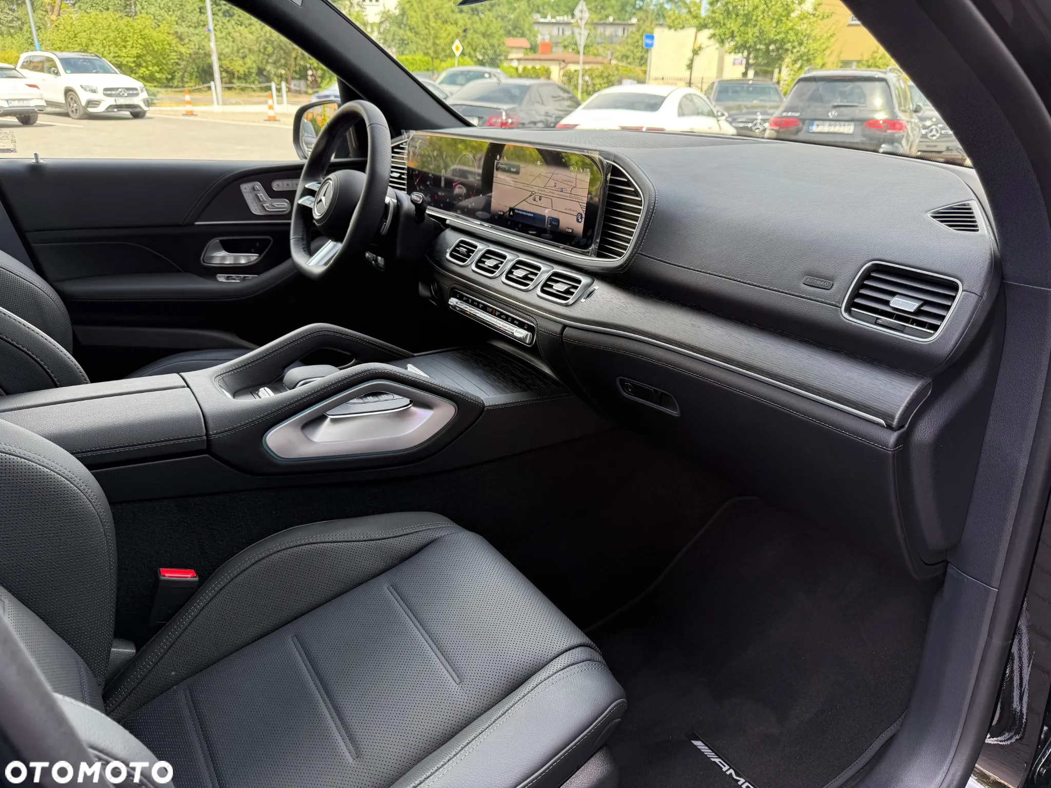 Mercedes-Benz GLE - 21