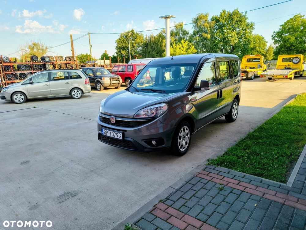 Fiat Doblo 1.4 T-Jet 16V Lounge - 1