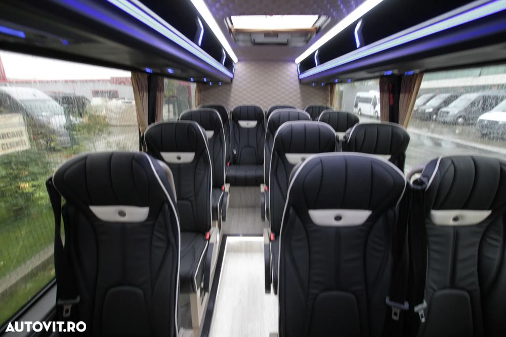 Mercedes-Benz 519 19+1+1 LOCURI vip *COC* IN STOCK - 31