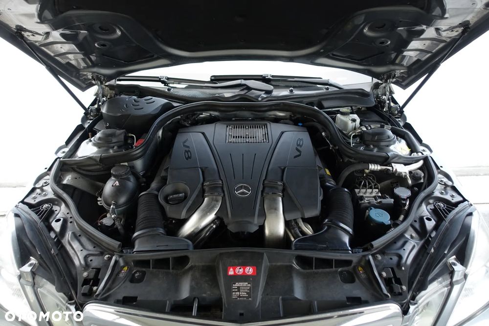 Mercedes-Benz Klasa E 500 4-Matic BlueEff Avantgarde - 32