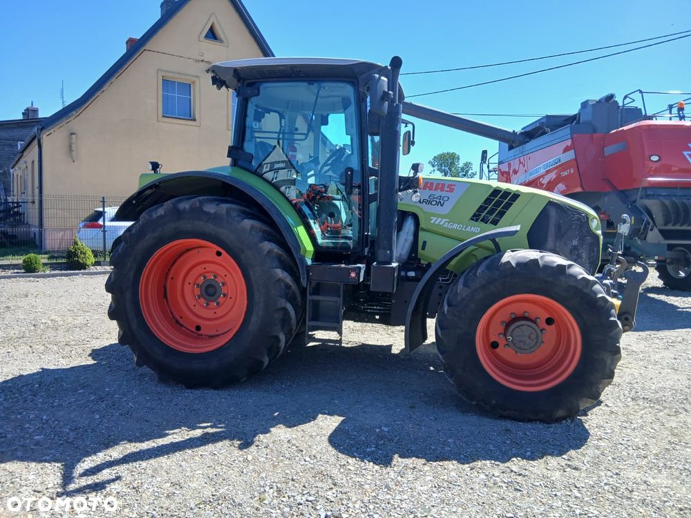 Claas Arion - 4
