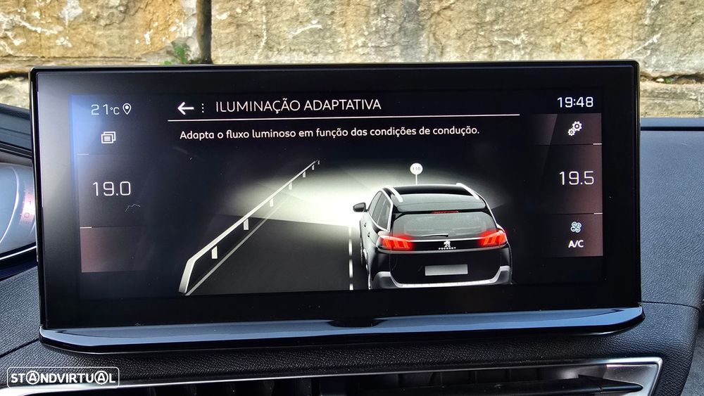 Peugeot 5008 1.5 BlueHDi GT EAT8 - 29