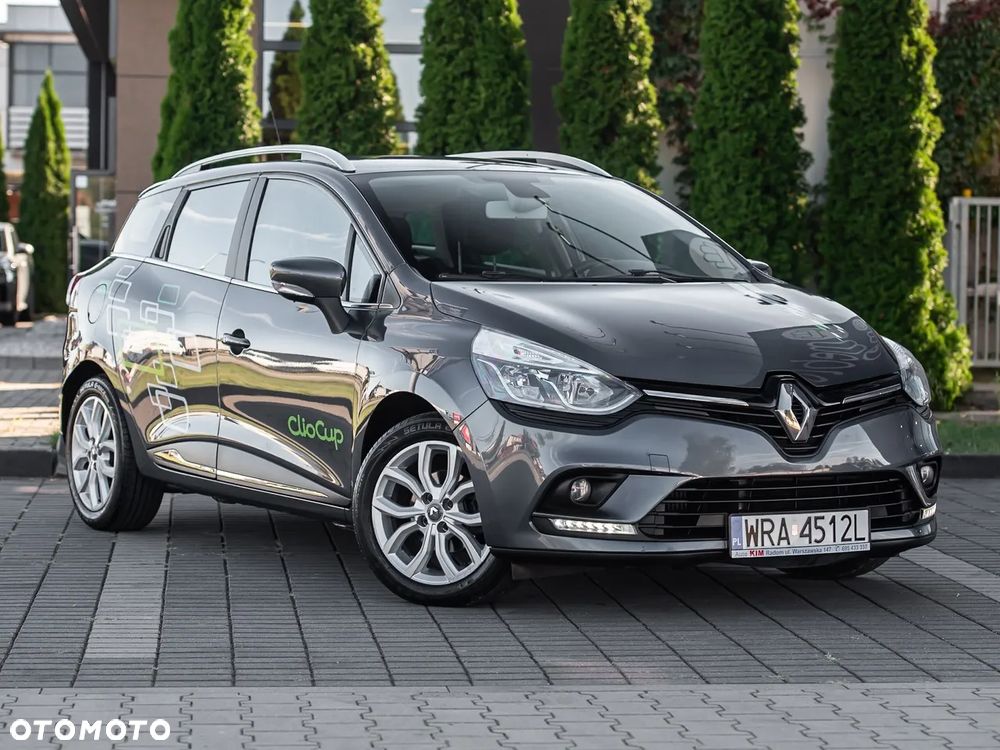 Renault Clio - 1
