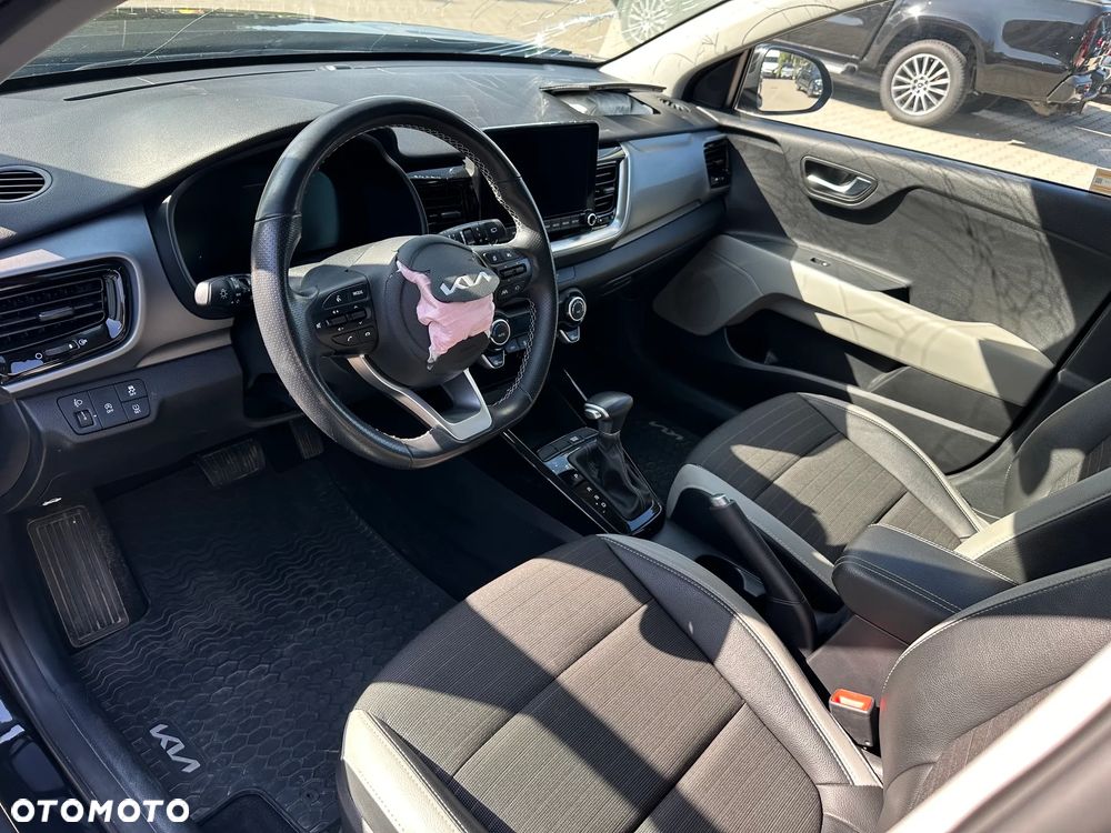 Kia Stonic - 12