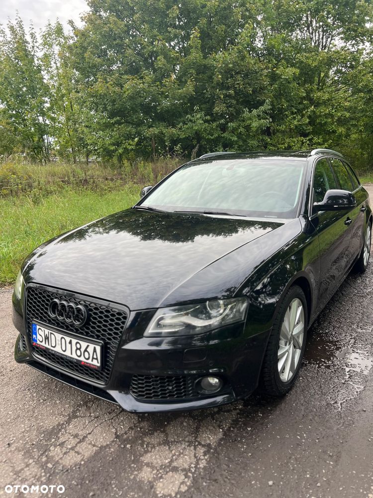 Audi A4 Avant - 1