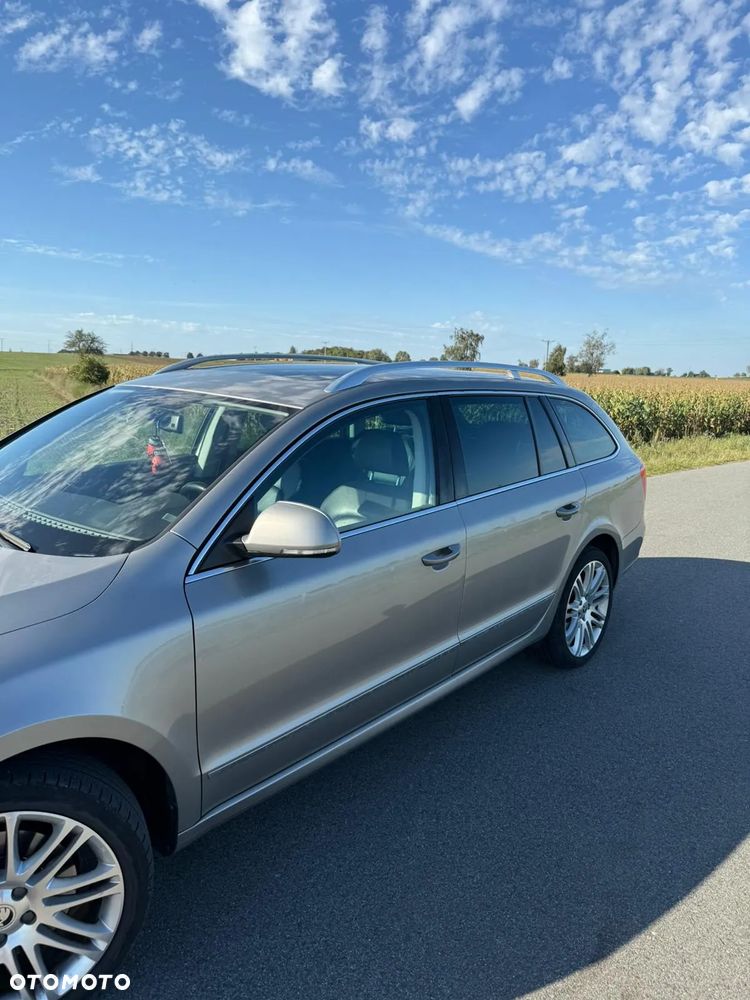 Skoda Superb 2.0 TDI Platinum - 3