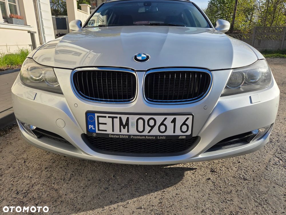 BMW Seria 3 318d DPF - 3
