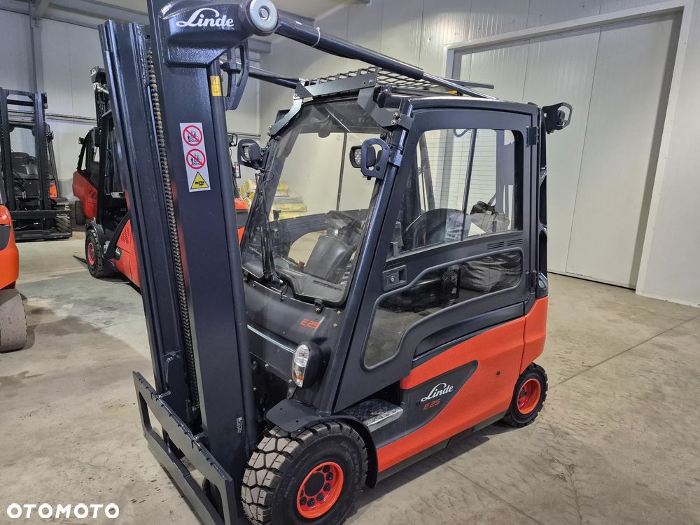 Linde E25 - 2