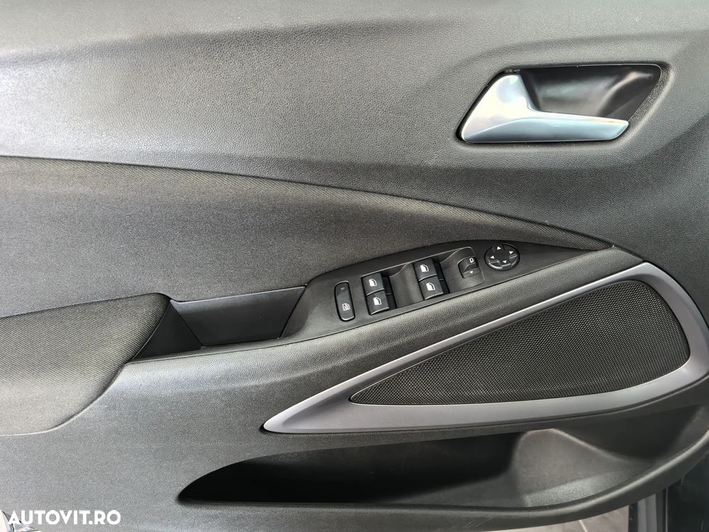 Opel Crossland 1.2 Start/Stop Edition - 9