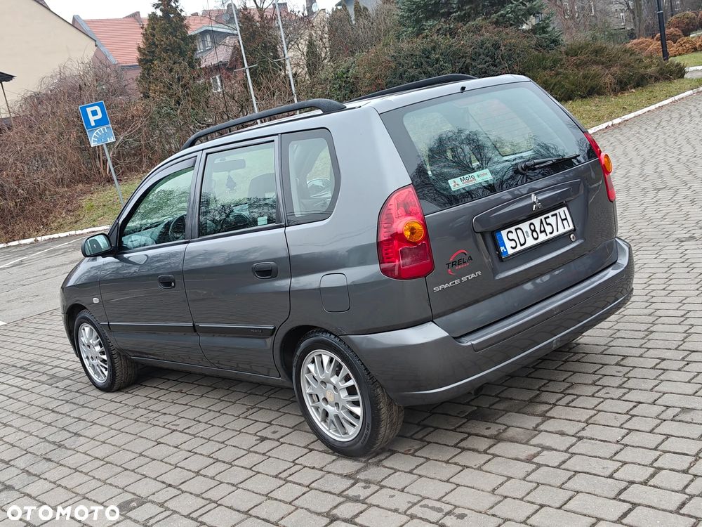 Mitsubishi Space Star 1.6 Intense - 15