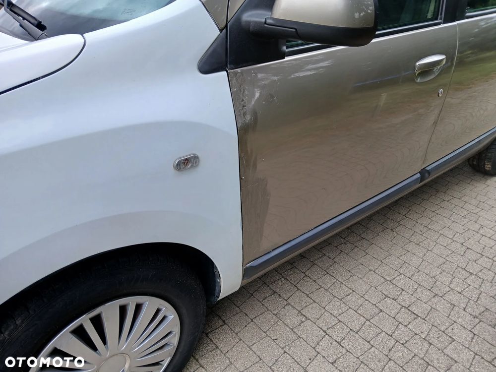 Dacia Lodgy 1.5 dCi Laureate - 15