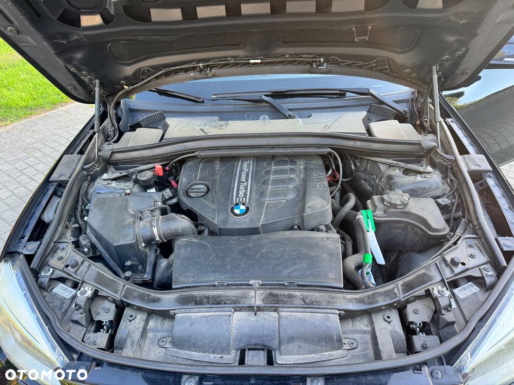 BMW X1 sDrive20d Sport Line - 12