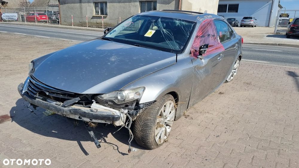 Lexus IS 300h Elegance - 5