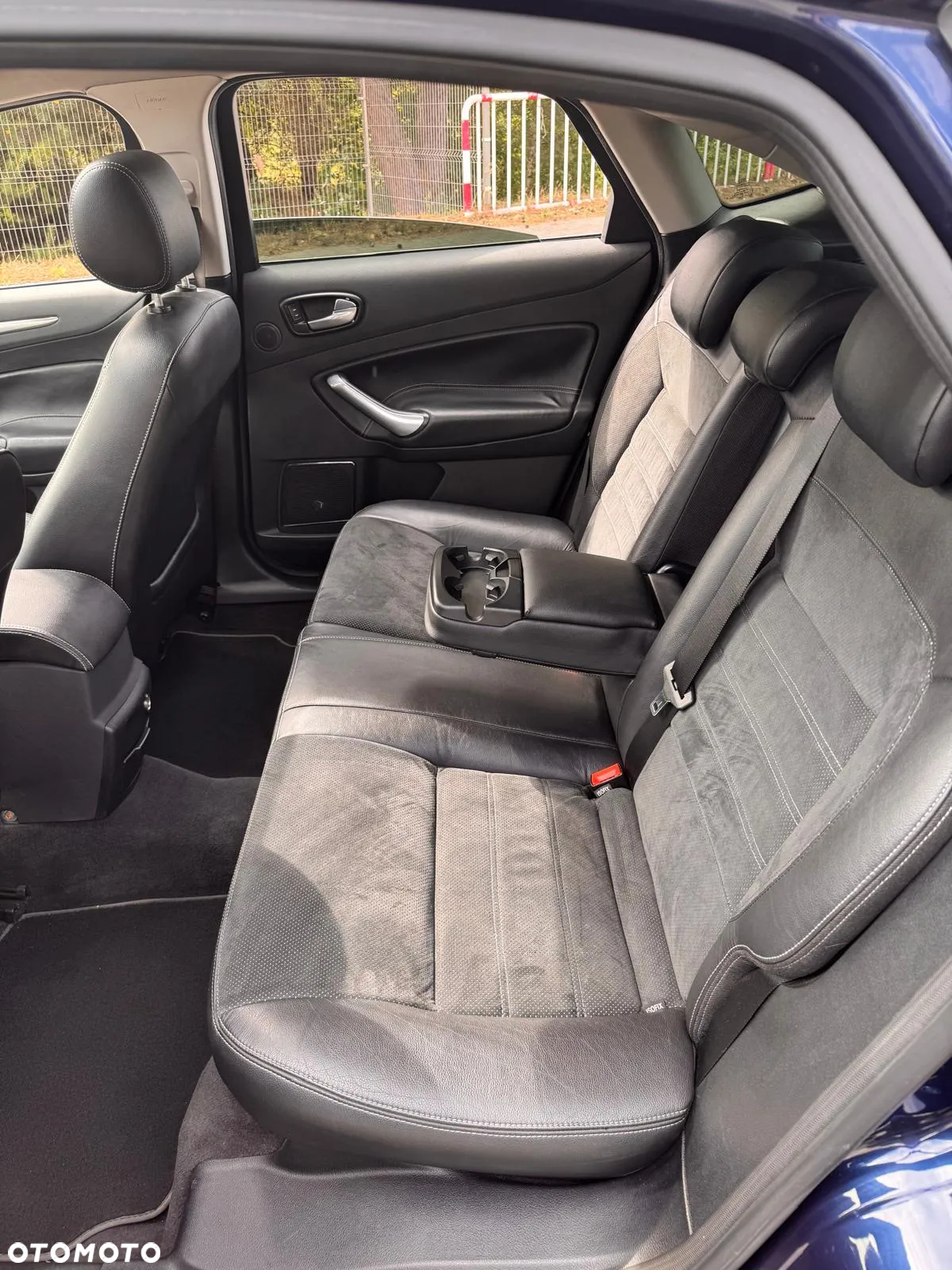 Ford Mondeo 2.5 Titanium X - 15