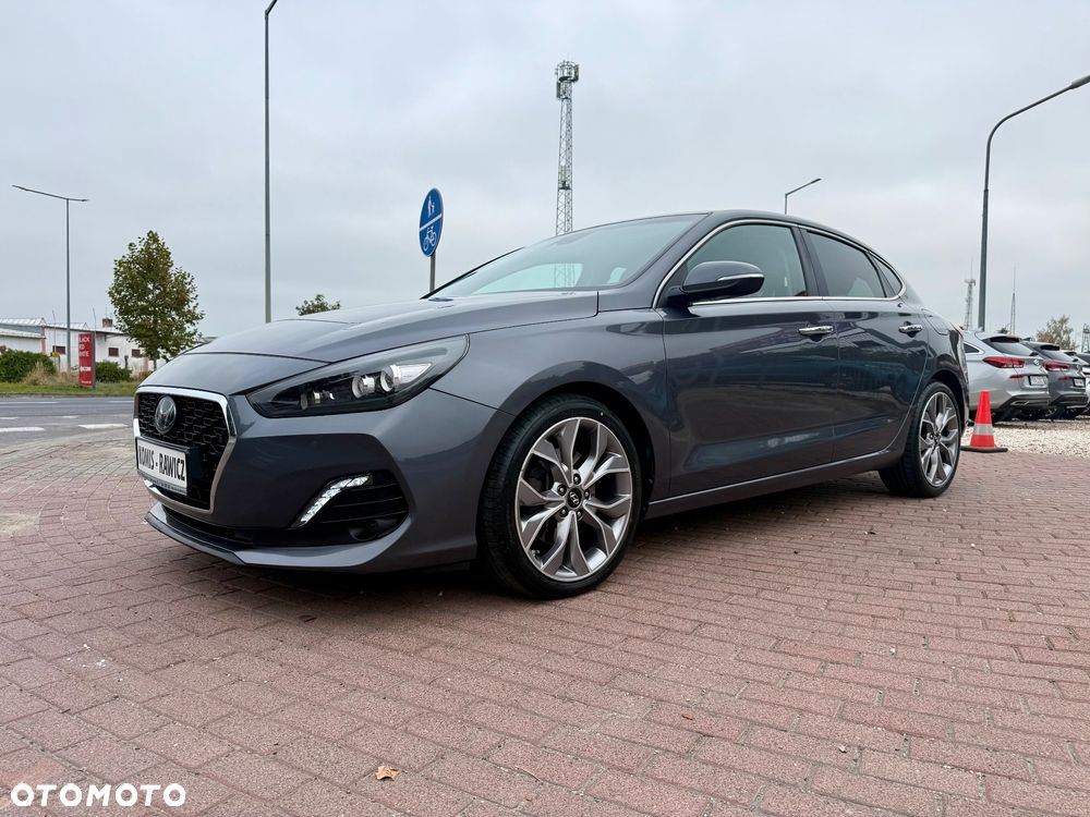 Hyundai i30 1.4 T-GDI DCT Premium - 33