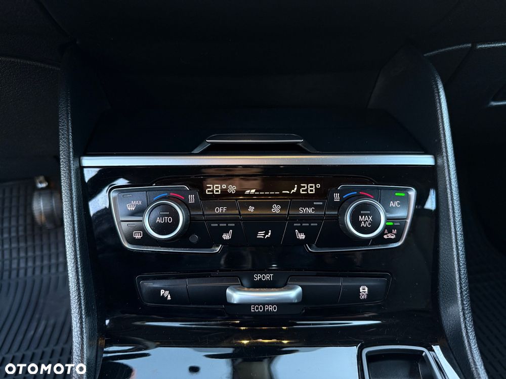 BMW Seria 2 218i Sport Line - 16