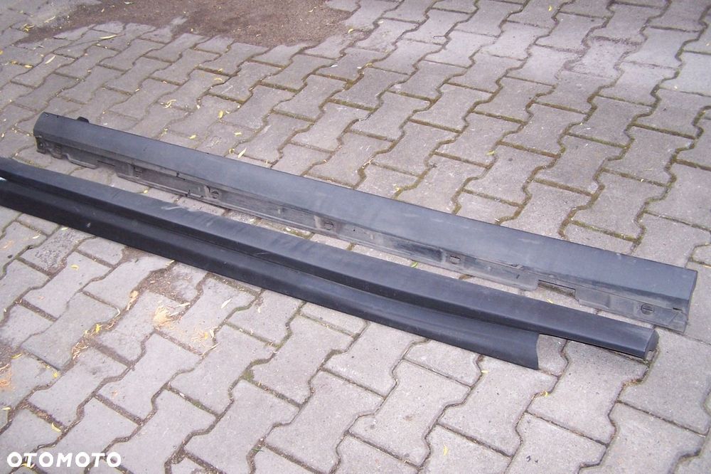 Ford Focus mk4 nakładka na próg osłona listwa - 3
