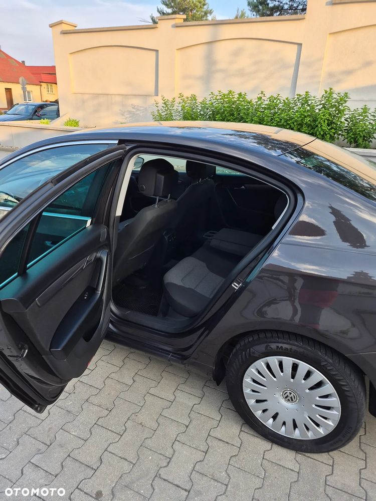 Volkswagen Passat 1.8 TSI Highline - 10