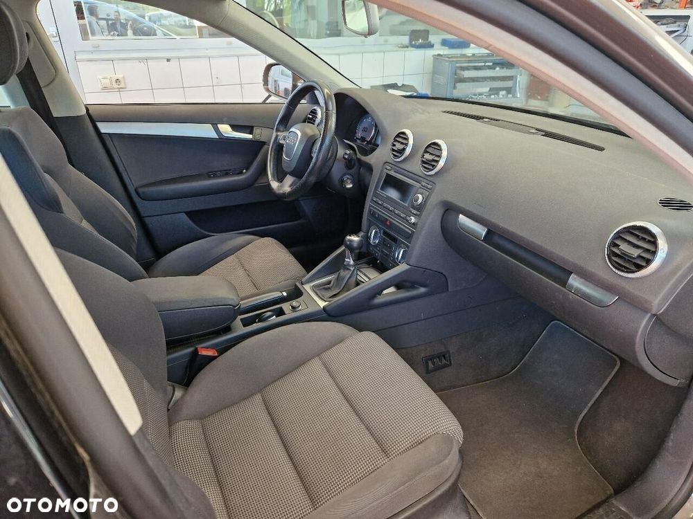 Audi A3 Sportback 2.0 TDI Ambition - 3