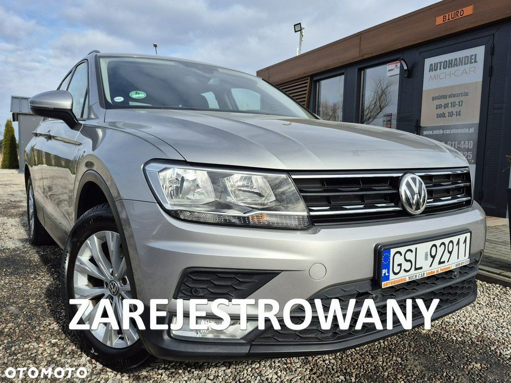 Volkswagen Tiguan - 1