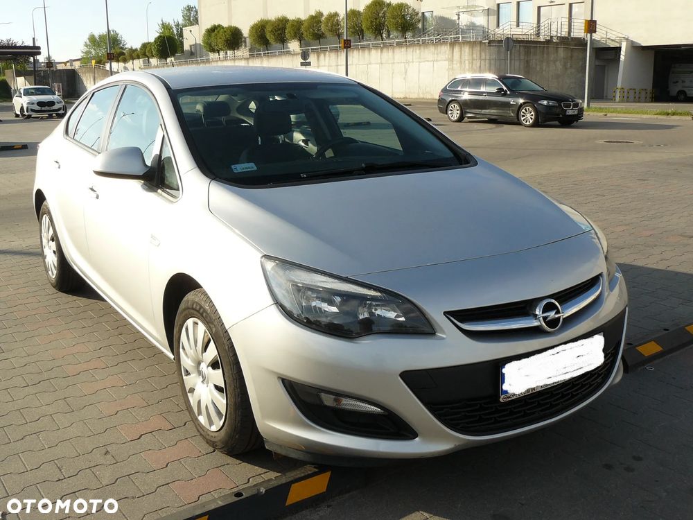 Opel Astra - 9