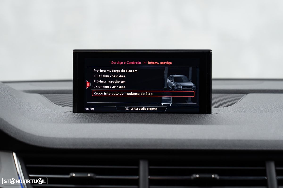 Audi Q7 3.0 TDI quattro S-line Tiptronic 7L - 47