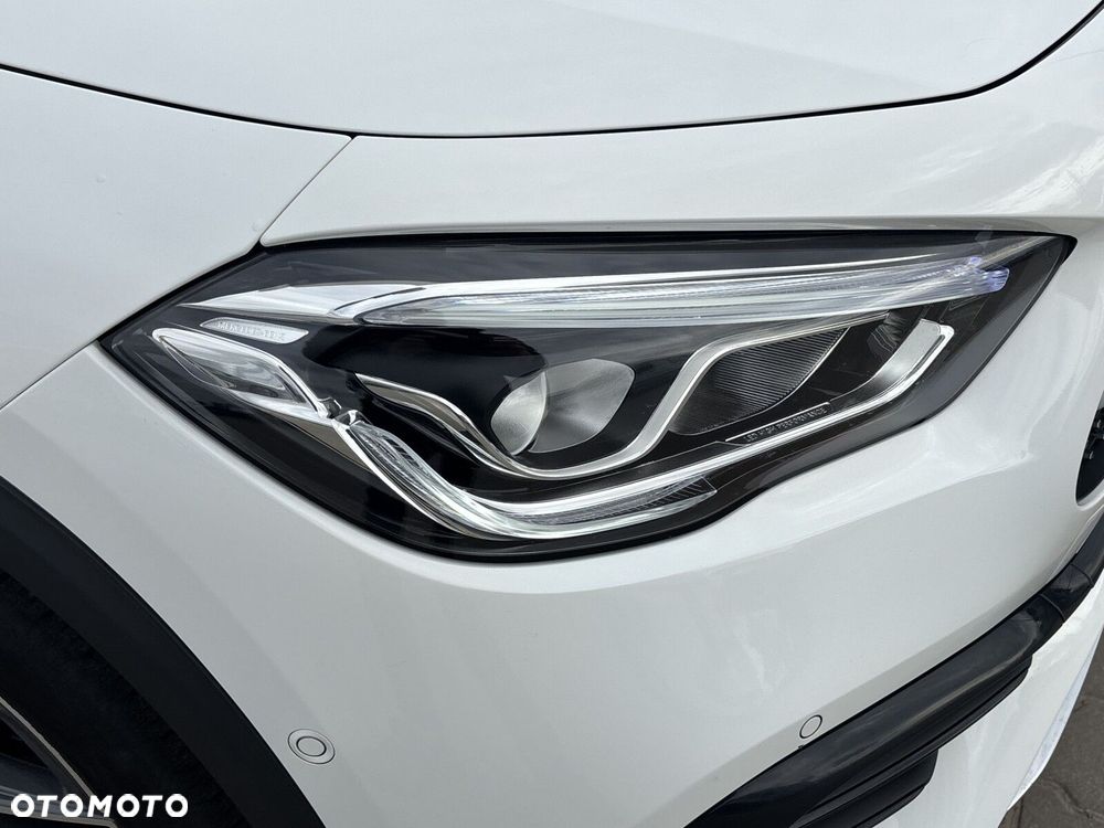 Mercedes-Benz GLA 180 mHEV AMG Line 7G-DCT - 11