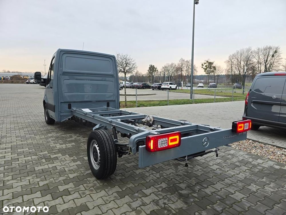 Mercedes-Benz Sprinter 317 CDI Long PRO 9G-Tronic - 6