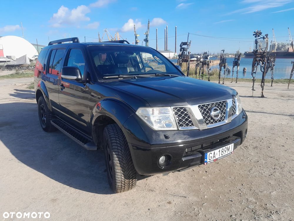 Nissan Pathfinder 2.5 D Platinum - 7