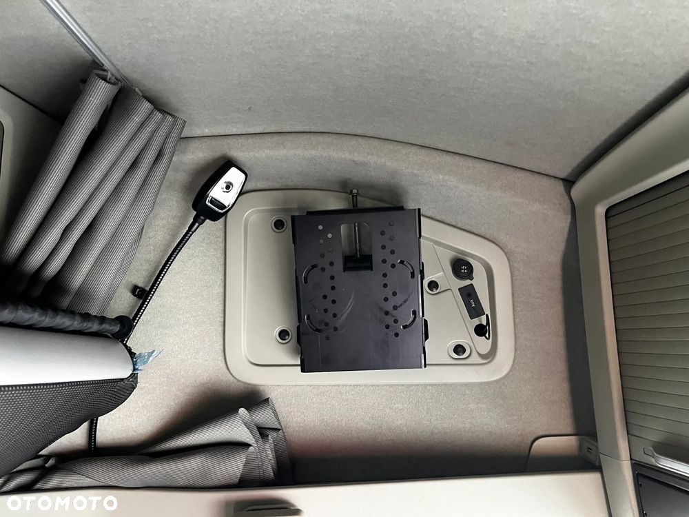 Volvo FH 460 HYDRAULIKA SPROWADZONY Z FRANCJI SERWISOWANY LODÓWKA KLIMA POSTOJOWA - 22