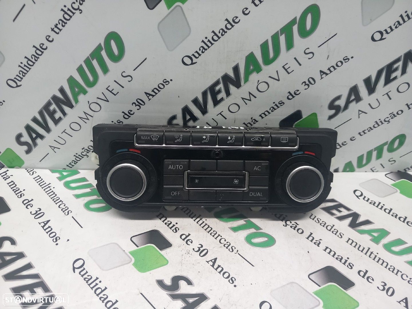 Comando / Botão De Sofagem / Climatronic Volkswagen Passat (362) - 1